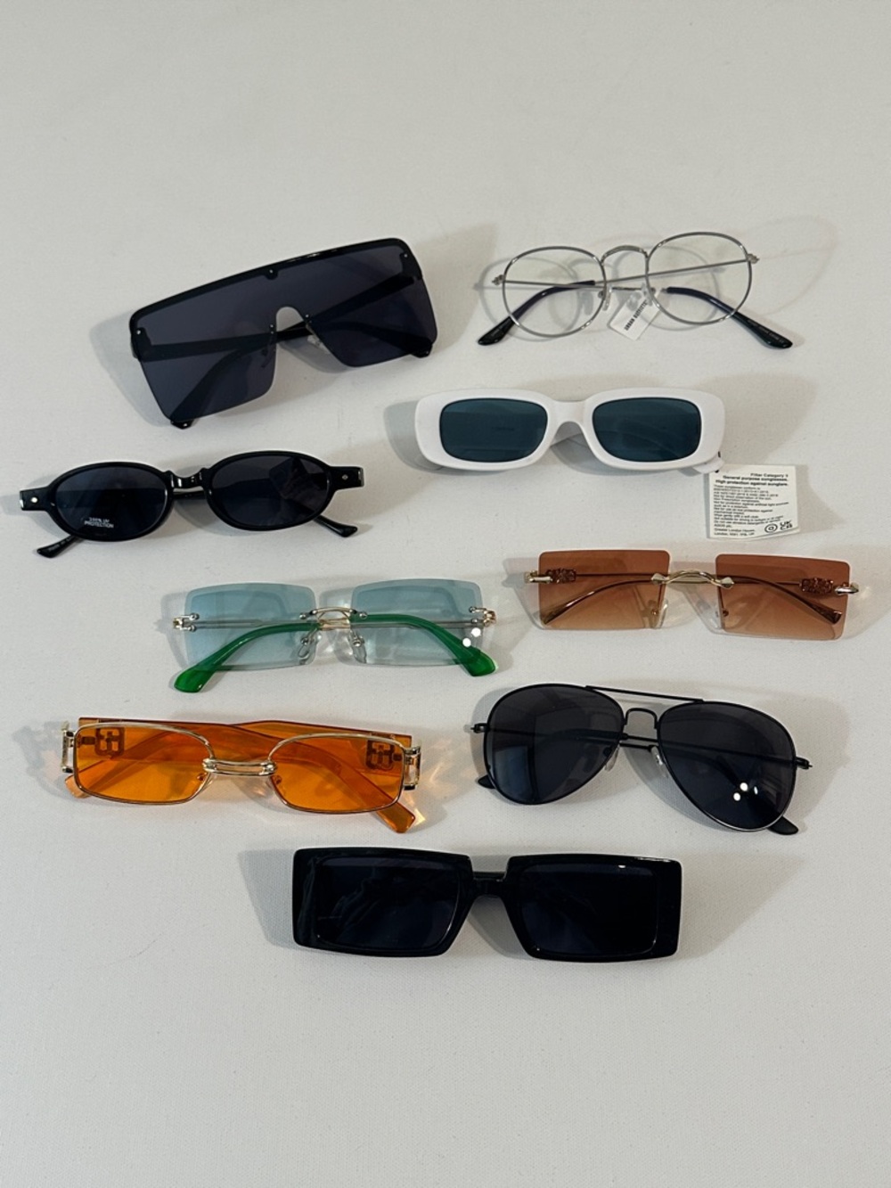 9 PAIRS OF MENS TRENDY SUMMER SUNGLASSES